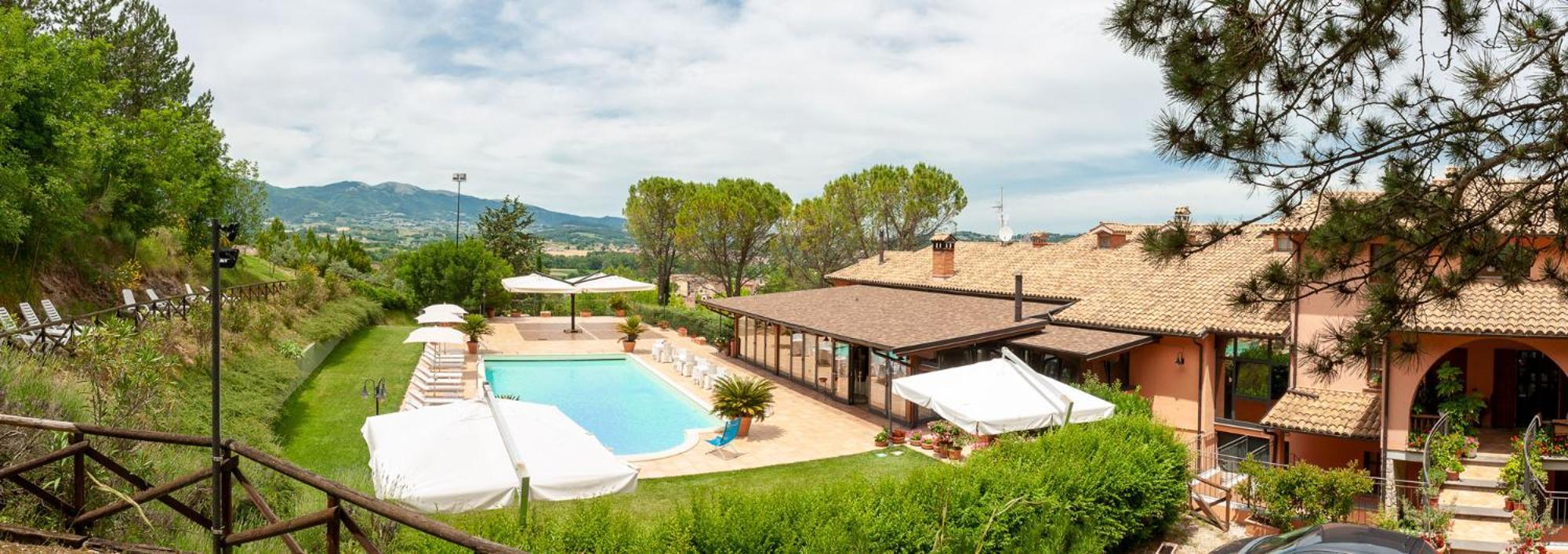 Hotel La Fattoria San Giovanni Di Baiano Luaran gambar
