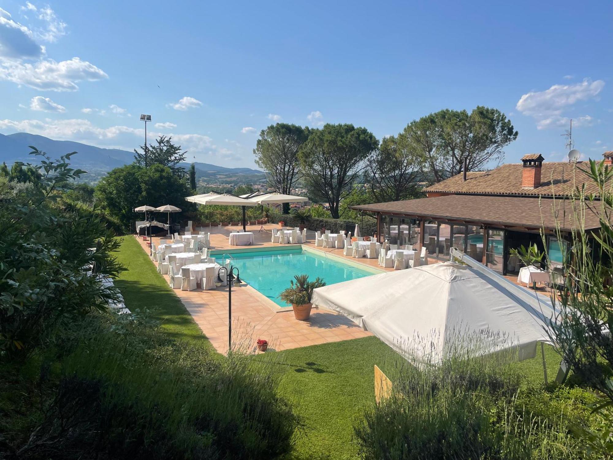 Hotel La Fattoria San Giovanni Di Baiano Luaran gambar