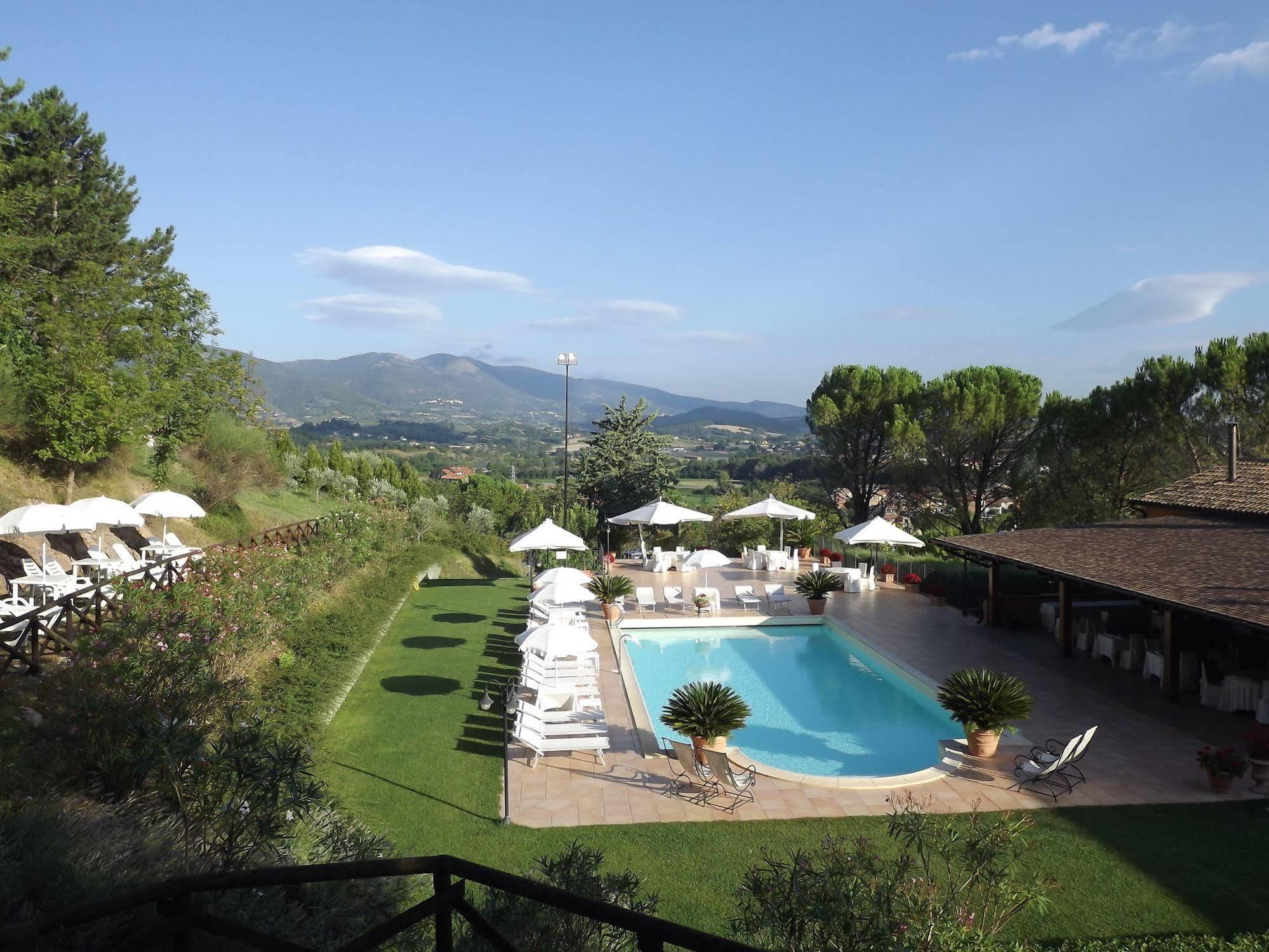 Hotel La Fattoria San Giovanni Di Baiano Luaran gambar